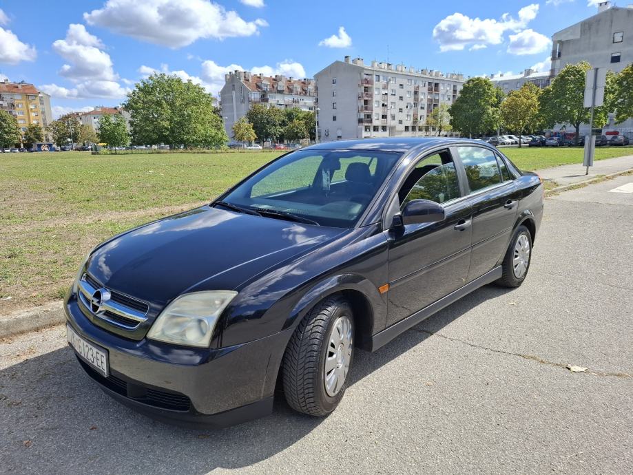 Opel Vectra 1,9 CDTI 88kw 6 brzina 1 vlasnik, pogled izvana - slika 5