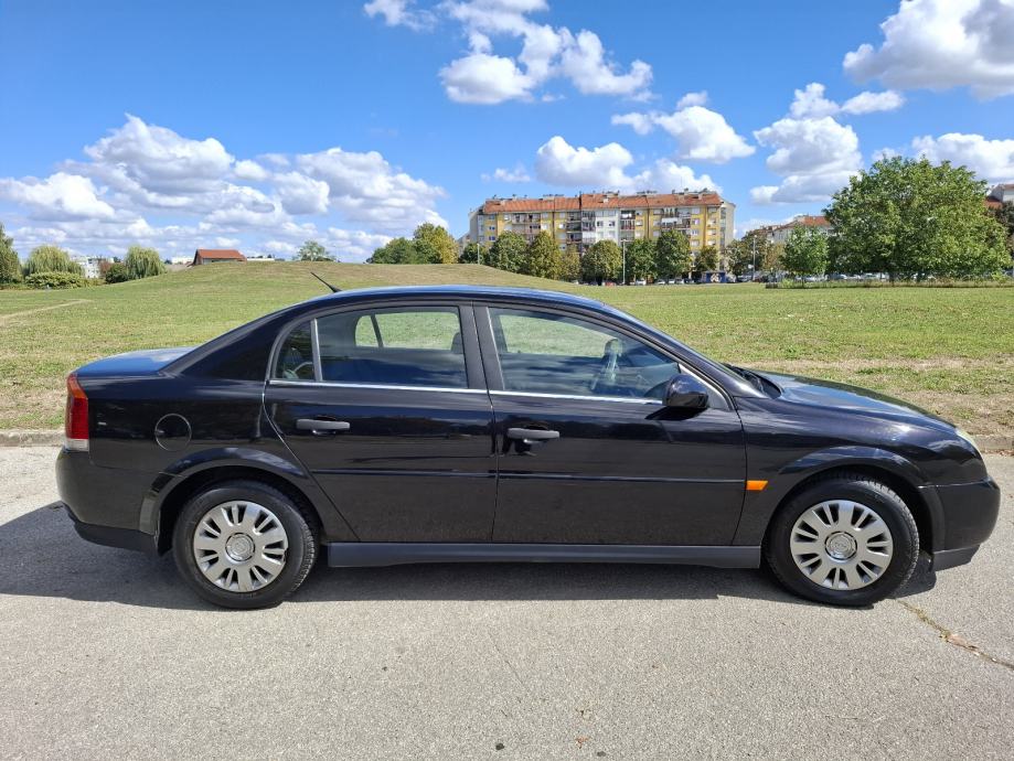 Opel Vectra 1,9 CDTI 88kw 6 brzina 1 vlasnik, fotografija 9