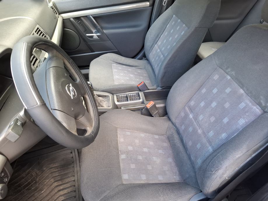 Opel Vectra 1,9 CDTI 88kw 6 brzina 1 vlasnik, fotografija 12