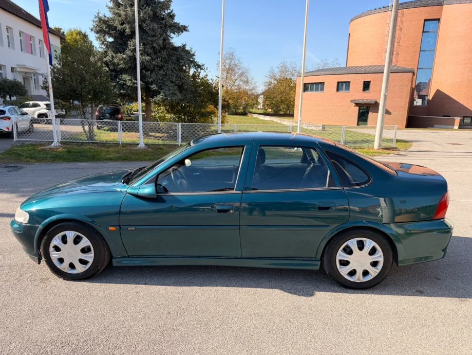 Opel Vectra GL 2,0 DTI 16V KLIMA REG 6 MJ 2027, fotografija 5
