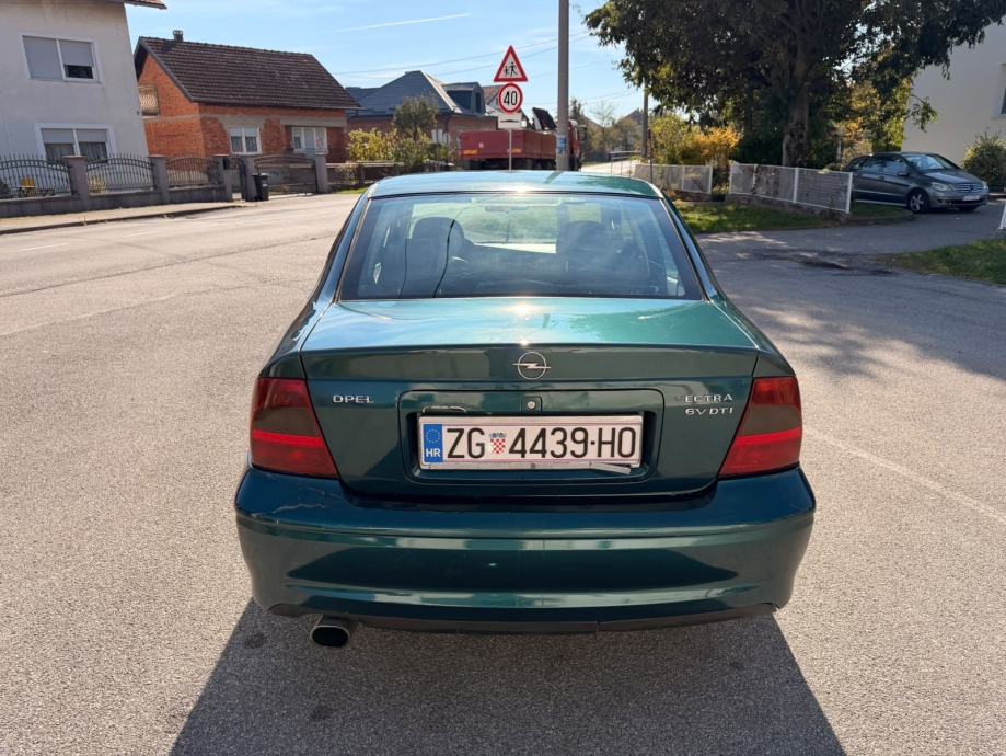 Opel Vectra GL 2,0 DTI 16V KLIMA REG 6 MJ 2027, fotografija 6