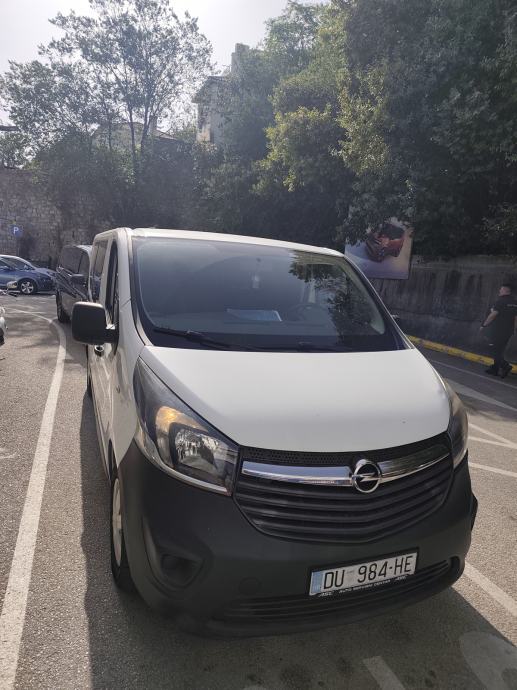 Opel Vivaro 1.6 biturbo Long, fotografija 3