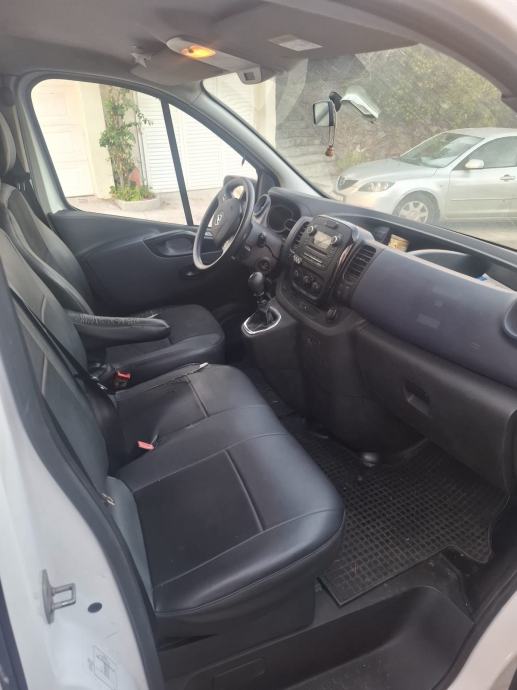 Opel Vivaro 1,6 CDTI 2,7t Start/Stop, fotografija 7