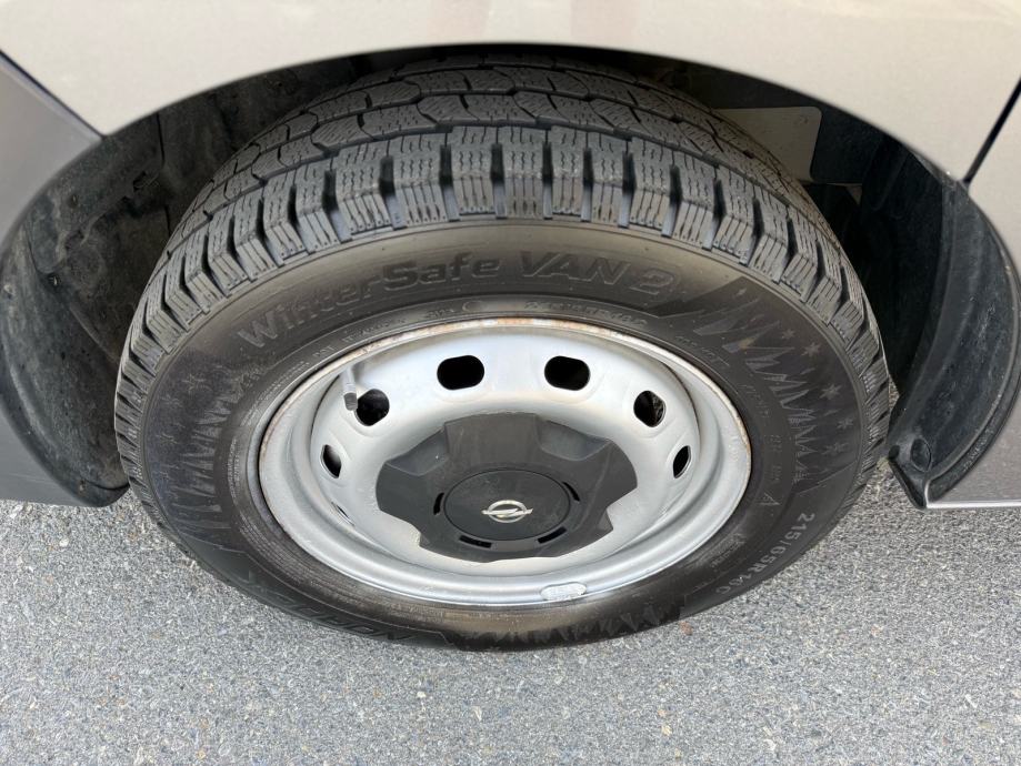 Opel Vivaro 1.6 CDTI 8+1, PRODUŽENI, U PDV-u, KLIMA, TEMP, REG:06/2027, fotografija 10