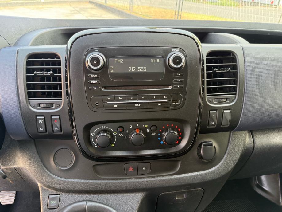 Opel Vivaro 1.6 CDTI 8+1, PRODUŽENI, U PDV-u, KLIMA, TEMP, REG:06/2027, fotografija 13