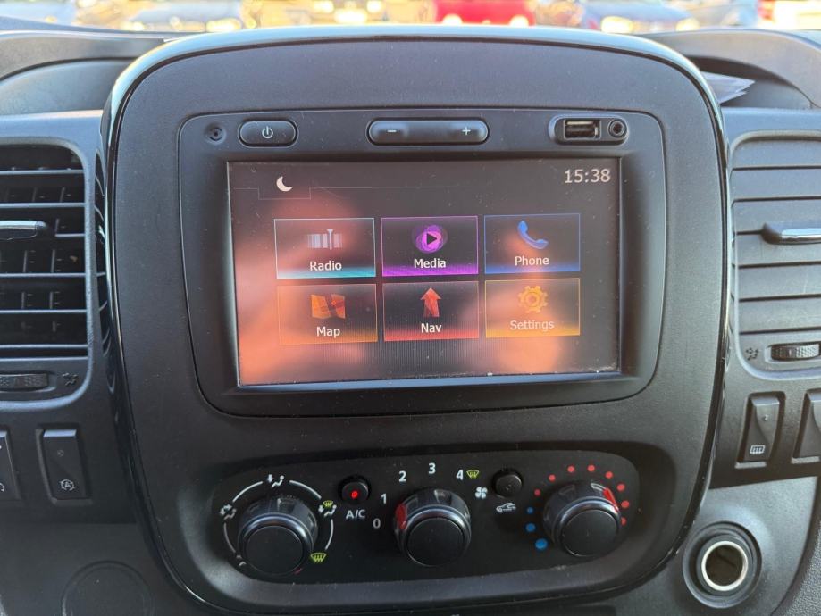 Opel Vivaro 1,6 CDTI, fotografija 9