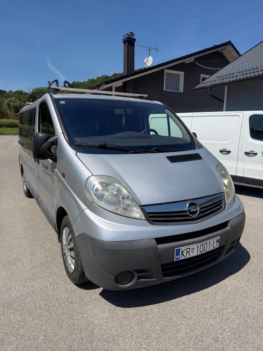 Opel Vivaro 2,0 2,9 t, fotografija 2