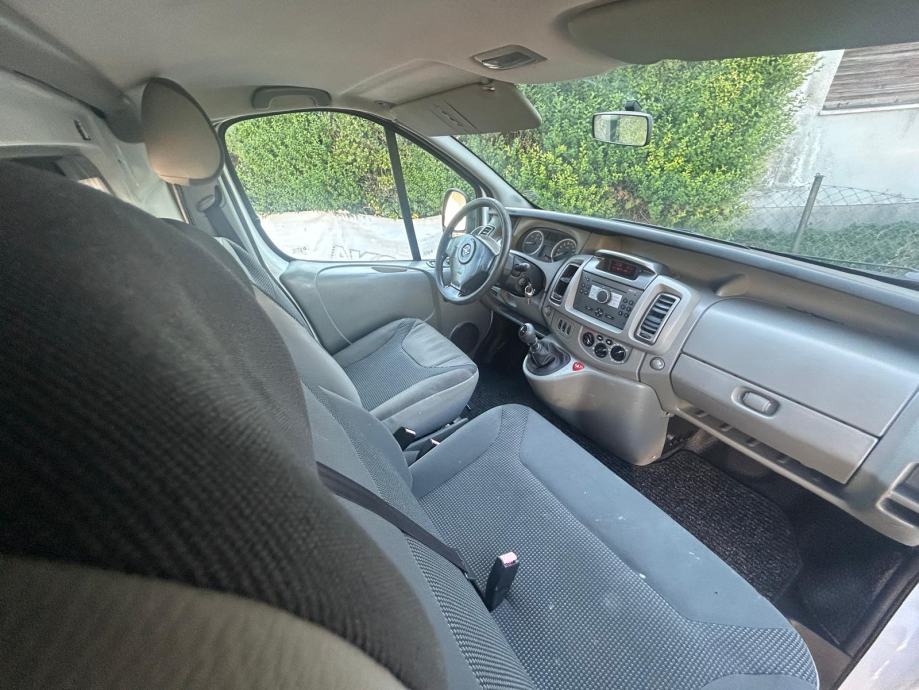 Opel Vivaro 2.0 CDTI #84KW #2010.G, fotografija 9