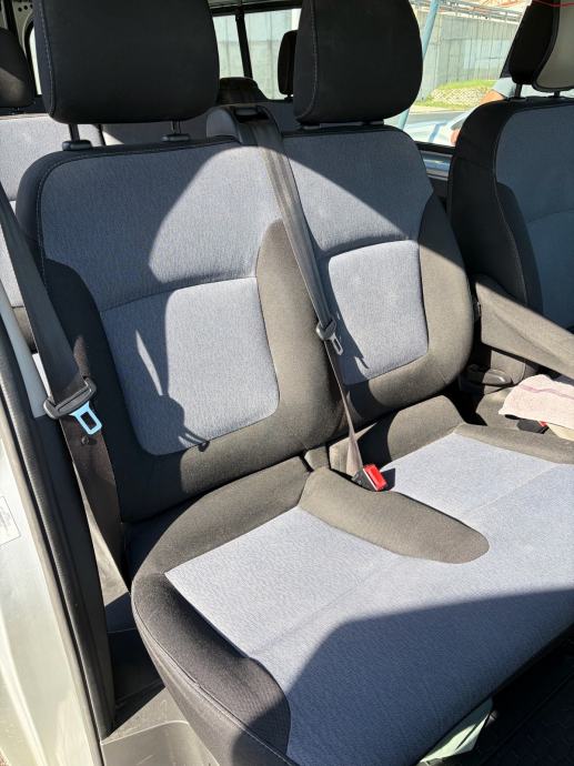 Opel Vivaro 2019/179000 km-nije uvoz-U Solinu-15.500e, fotografija 11