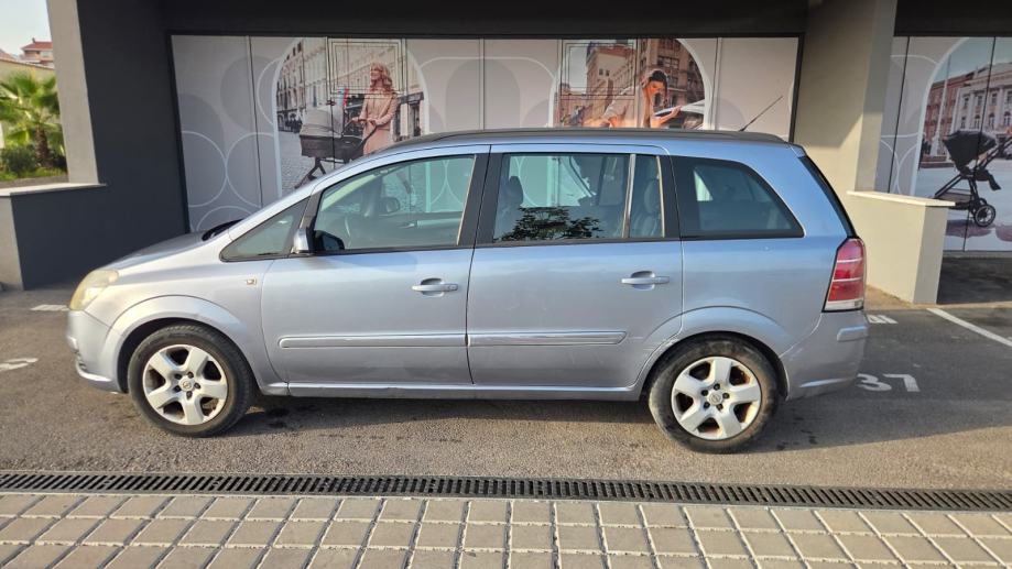 Opel Zafira 1,6 16V, fotografija 2