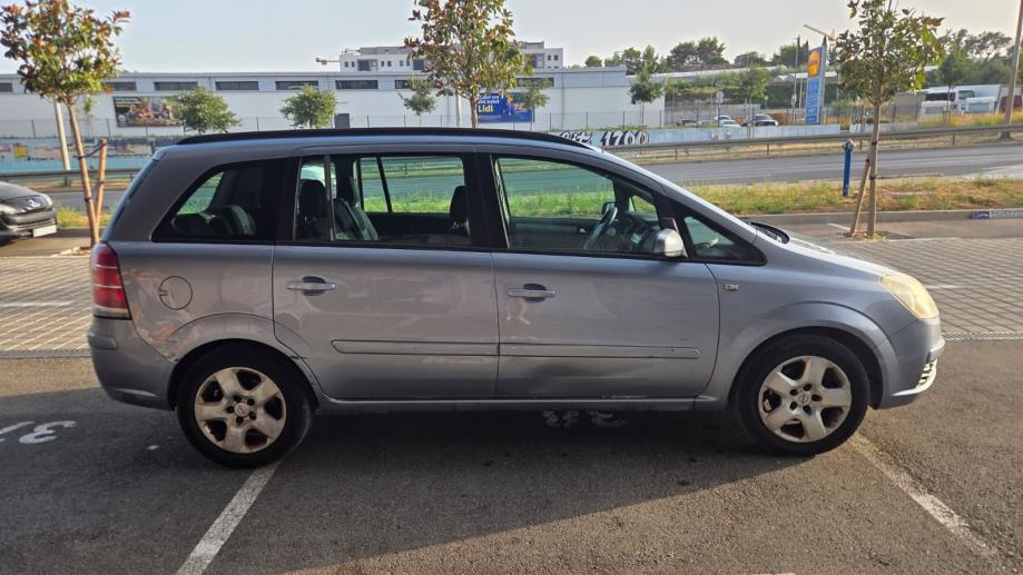 Opel Zafira 1,6 16V, fotografija 5