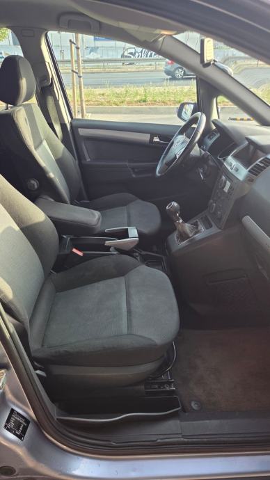 Opel Zafira 1,6 16V, fotografija 6