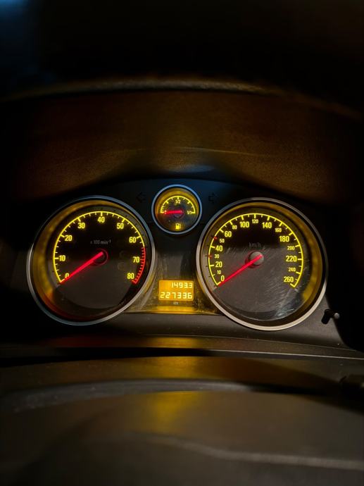 Opel Zafira 1,6 16V, fotografija 9
