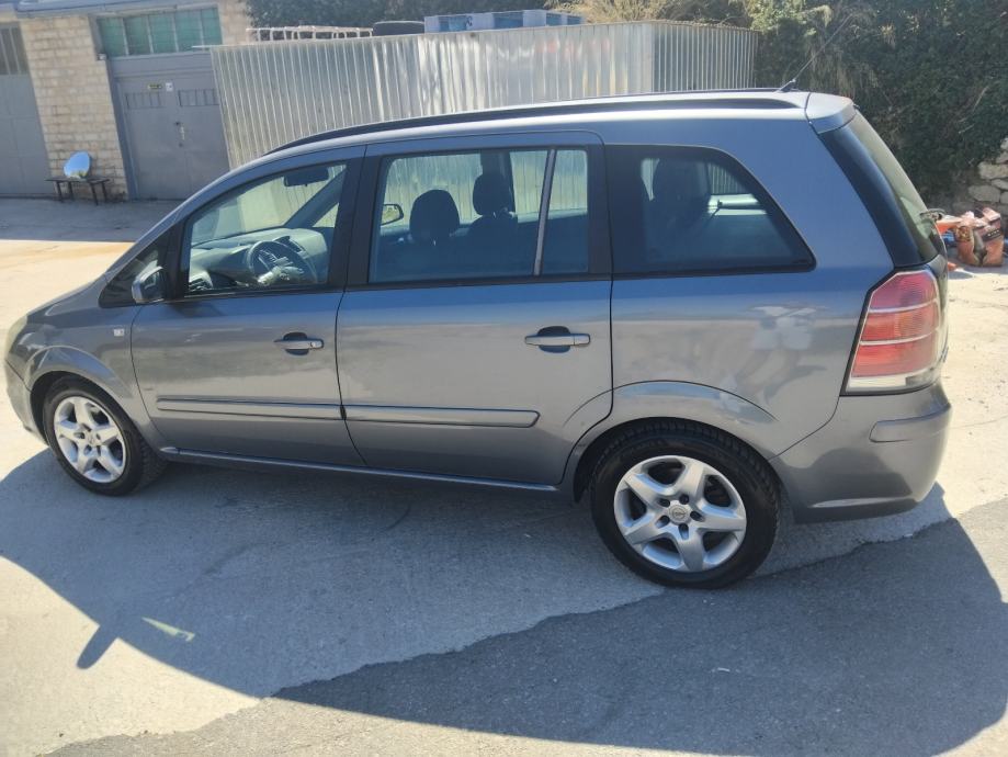 Opel Zafira 1,6 ENJOY REG.4MJ 2027, fotografija 2