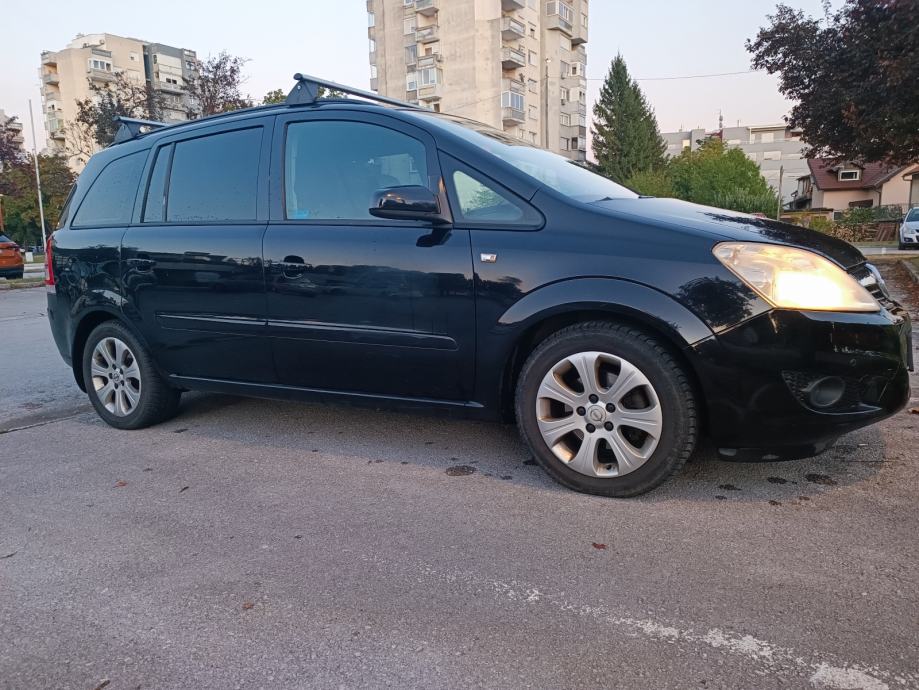 Opel Zafira 1,8 plin, fotografija 11