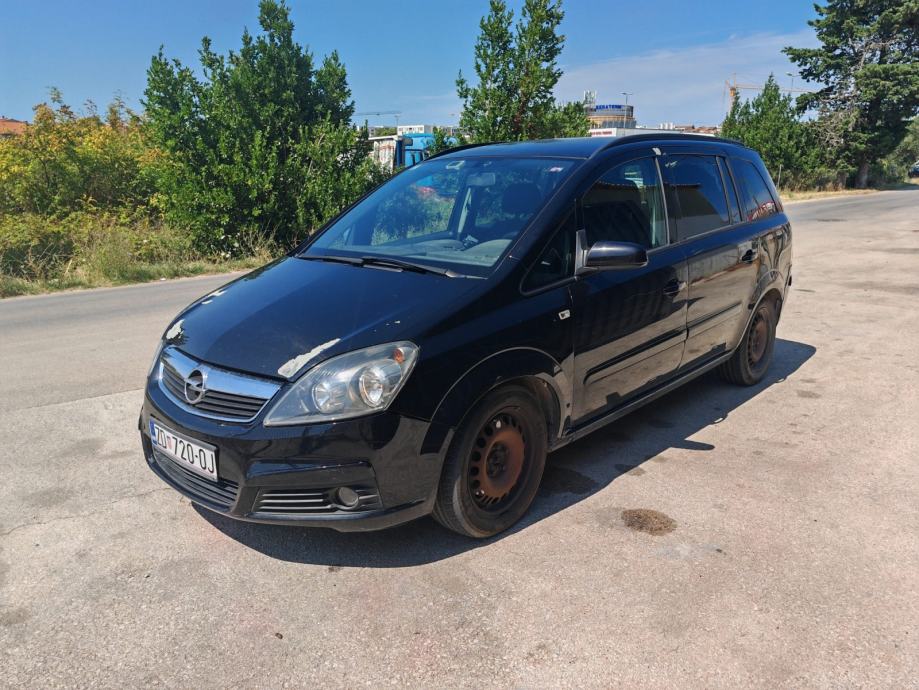 Opel Zafira 1,9 CDTI automatik, fotografija 5