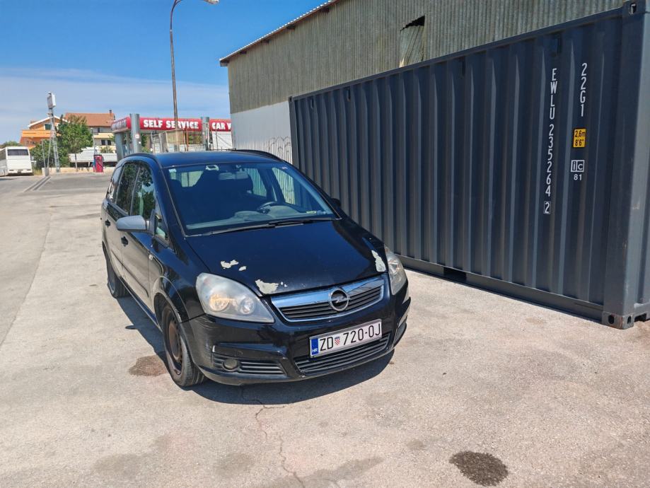 Opel Zafira 1,9 CDTI automatik, fotografija 6