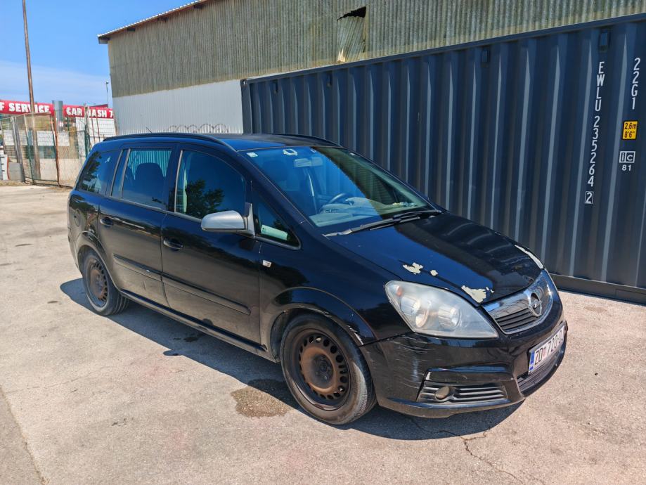 Opel Zafira 1,9 CDTI automatik, fotografija 7