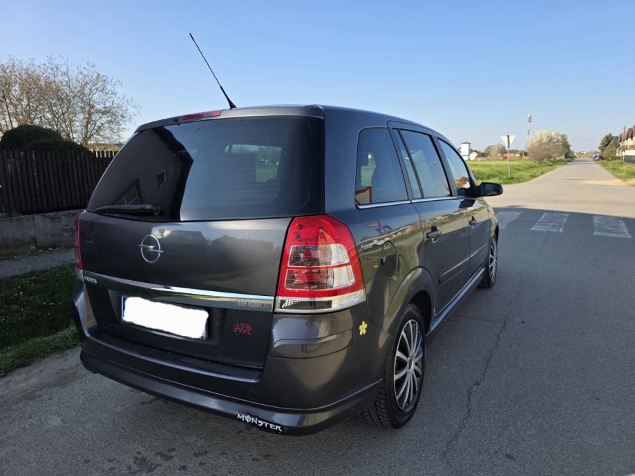 Opel Zafira 1,9 CDTI ----ODLIČNA---7 SJEDALA, fotografija 3