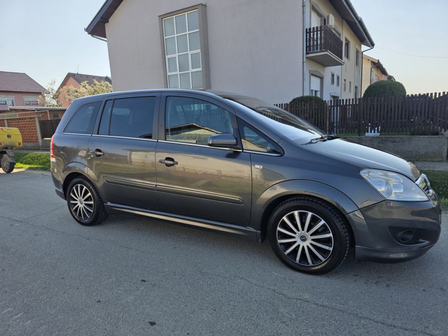 Opel Zafira 1,9 CDTI ----ODLIČNA---7 SJEDALA, fotografija 12