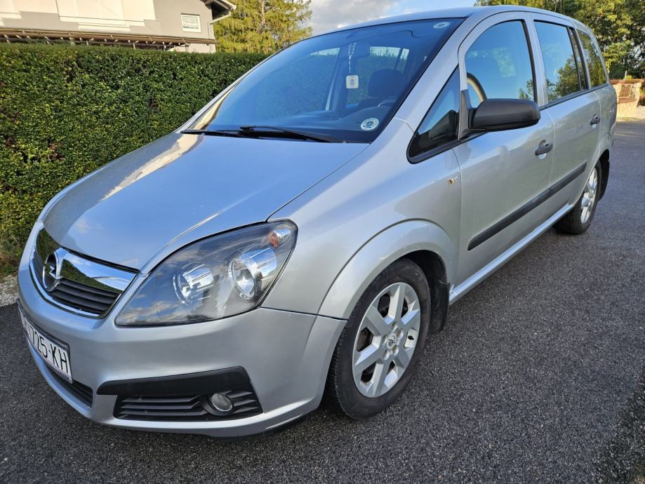 Opel Zafira 1,9 CDTI, reg.do 12.mj.,7 sjedala, vlasnik 15 g., fotografija 3