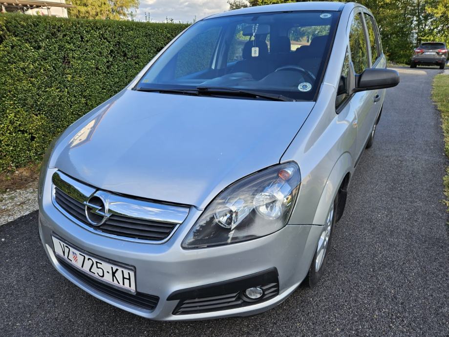 Opel Zafira 1,9 CDTI, reg.do 12.mj.,7 sjedala, vlasnik 15 g., fotografija 15