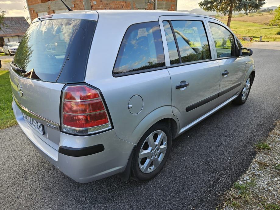 Opel Zafira 1,9 CDTI, reg.do 12.mj.,7 sjedala, vlasnik 15 g., fotografija 18