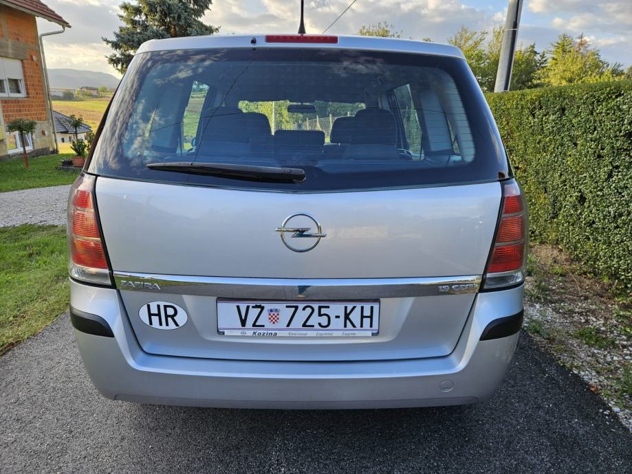 Opel Zafira 1,9 CDTI, reg.do 12.mj.,7 sjedala, vlasnik 15 g., fotografija 6