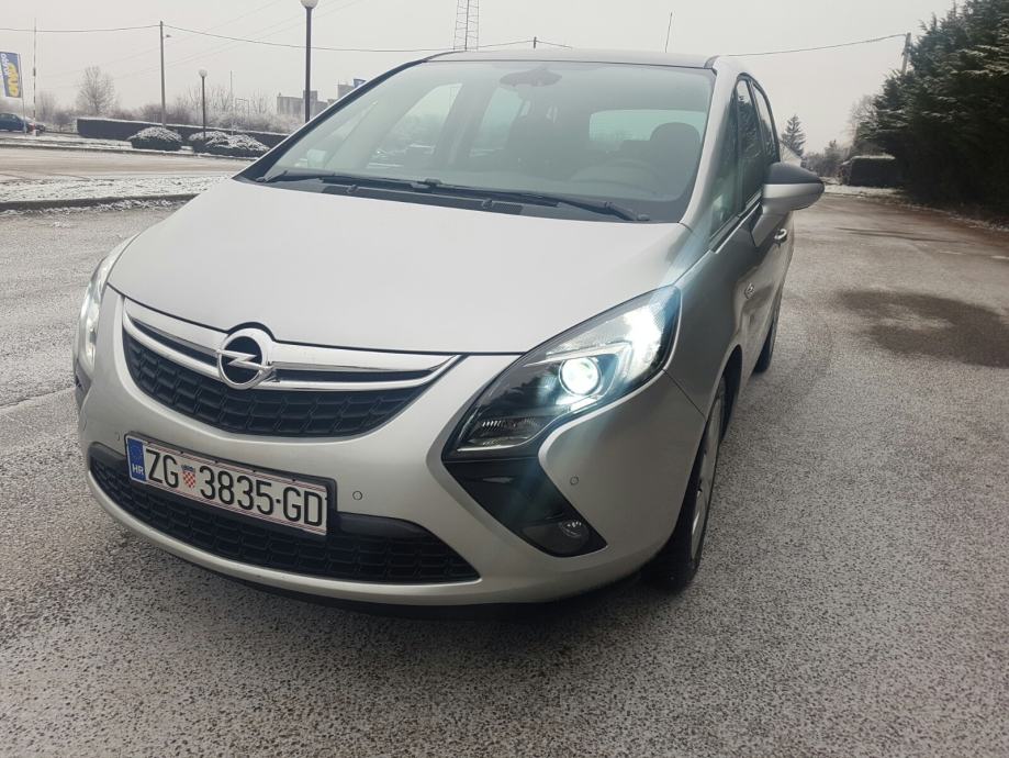 Opel zafira 2014