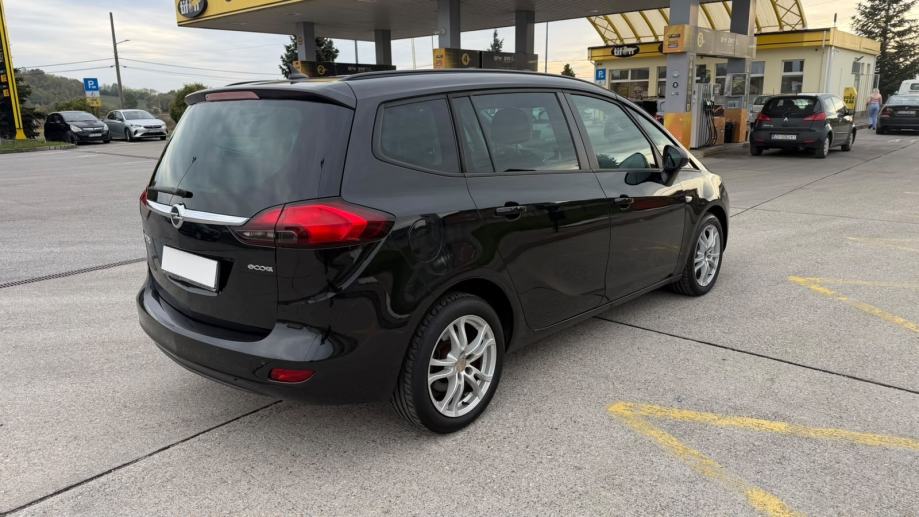 Opel Zafira 2.0 cdti, pogled izvana - slika 4