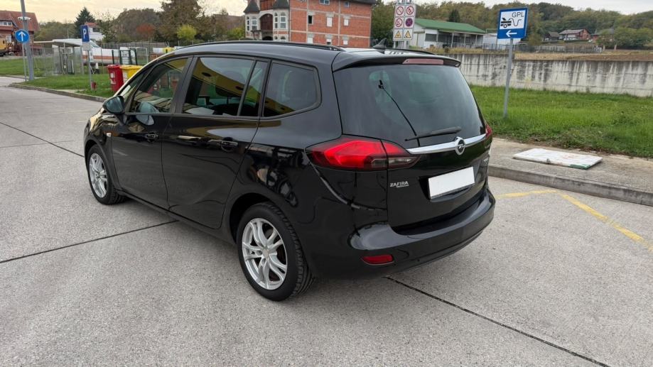 Opel Zafira 2.0 cdti, pogled izvana - slika 5