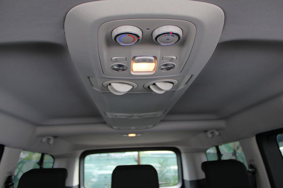 Opel Zafira 2,0 D aut.3xKLIMA-WEBASTO-KAMERA-VUČA, fotografija 19