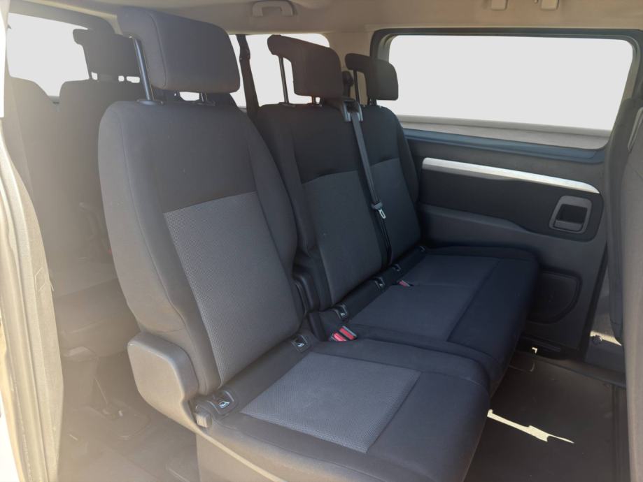OPEL ZAFIRA LIFE 1.5 BlueHDi 120 KS 9 SJEDALA *VOZILO S JAMSTVOM*, fotografija 19