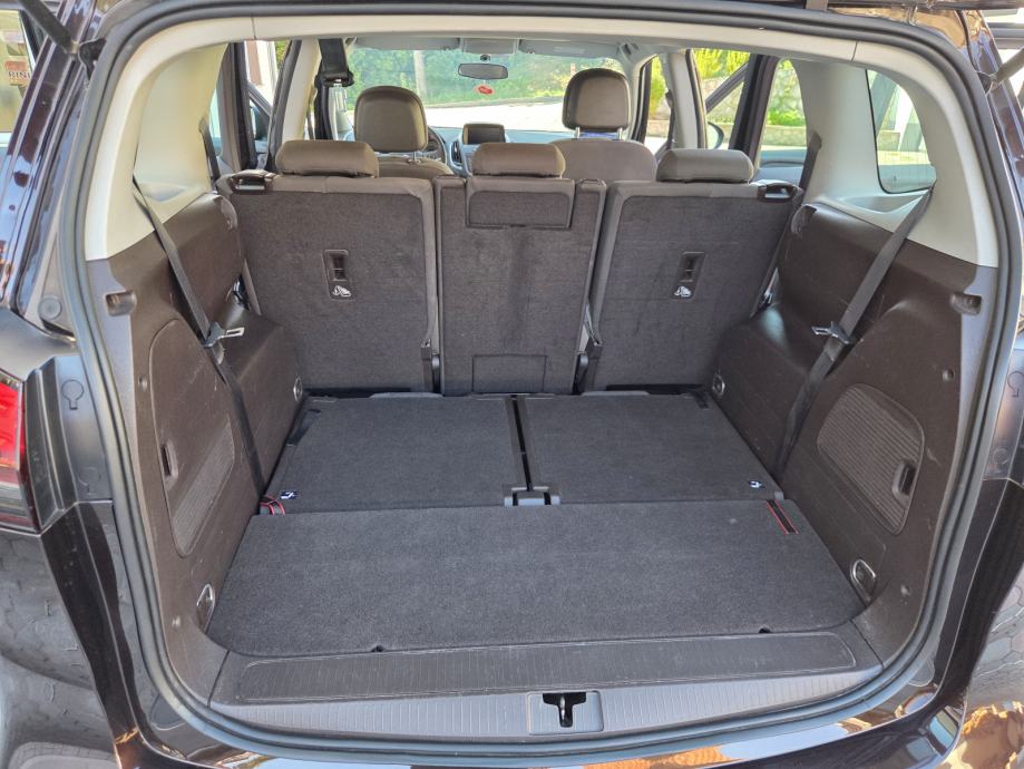 Opel Zafira Tourer 2.0 CDTI ecoFLEX, 131 KS, 2013. godište, 7 sjedala., fotografija 8