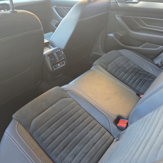 Passat 2,0 TDI DSG ELEGANCE*2022g*Koža*virtual cocpit*HR auto*u PDV-u, fotografija 20