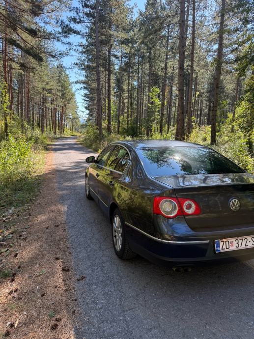 PASSAT B6 2.0 TDI HIGHLINE DSG, fotografija 5