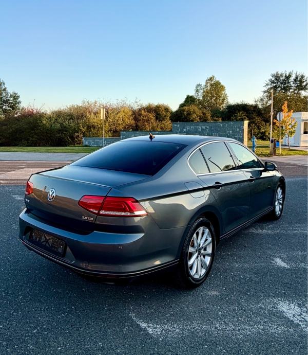 VW Passat 20 tdi dsg kao nov ZAMJENA, fotografija 3