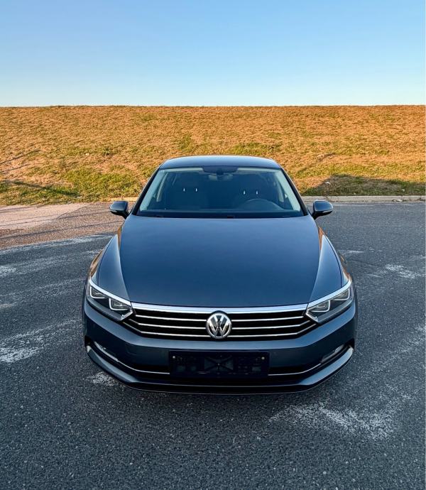 VW Passat 20 tdi dsg kao nov ZAMJENA, fotografija 6