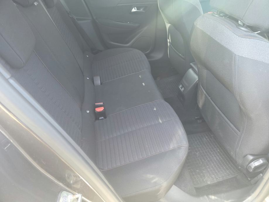 Peugeot 208,1.2 PureTech Active Pack Automatik,2022g, 67000 km, fotografija 7