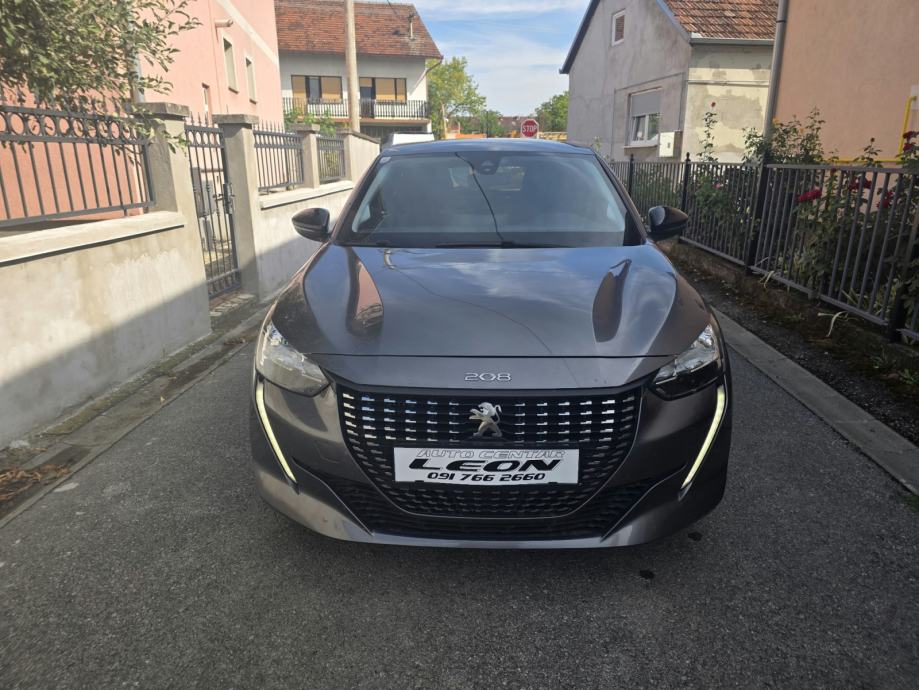 Peugeot 208,1.2 PureTech Active Pack Automatik,2022g, 67000 km, fotografija 2