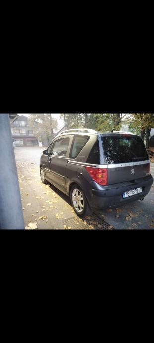 Peugeot 1007 1,6 HDI, fotografija 4