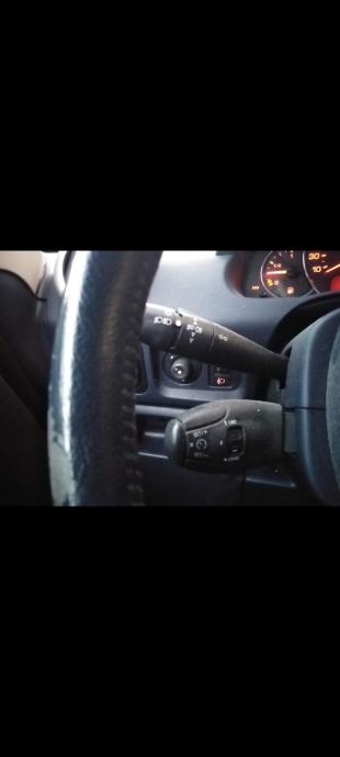 Peugeot 1007 1,6 HDI, fotografija 8