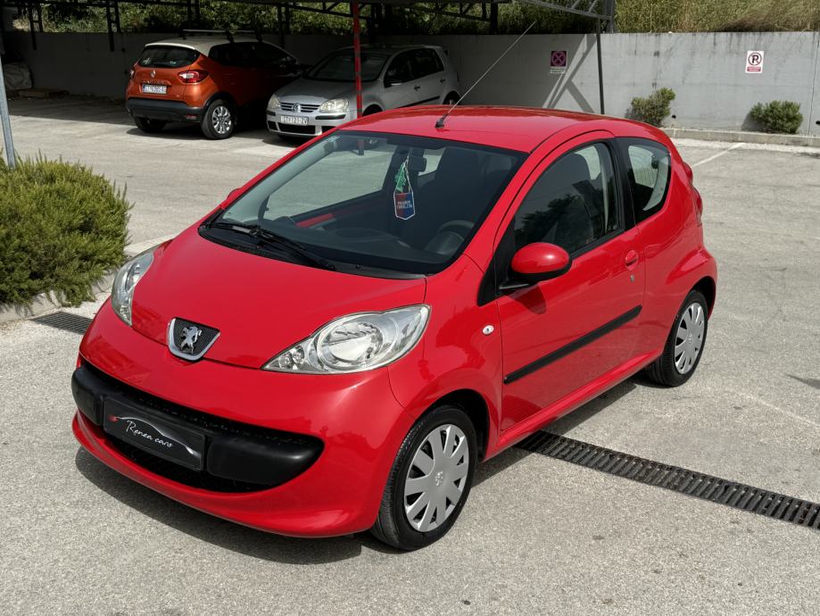 peugeot-107-1-0-automatic-1-vlasnik-2006-god