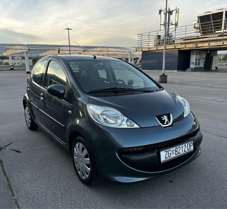 Peugeot 107 1,0 Automatik*Reg.06/2027*111TKM*Klima*, fotografija 3
