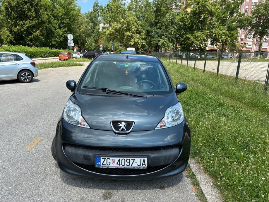 Peugeot 107, 1.0 benzin, 2008., 110.000 km, 5 vrata, reg. do 12.2026., fotografija 2