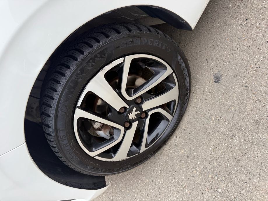 Peugeot 108 1,2*CABRIO*ALU*NAVI*LED*GT LINE*, fotografija 8