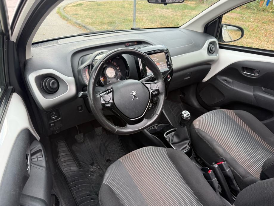 Peugeot 108 1,2*CABRIO*ALU*NAVI*LED*GT LINE*, fotografija 16