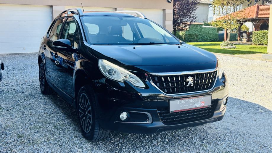 Peugeot 2008 1.2 110KS, Active, ***118000km*** NAVIGACIJA; AUT KLIMA., fotografija 9