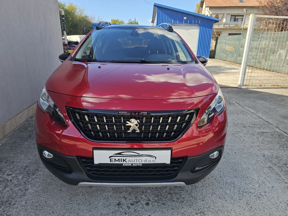 Peugeot 2008 1.2 115 GT Line*88000 km*2019g.*Garancija 2.godine.*, fotografija 5