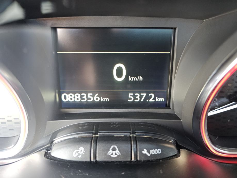 Peugeot 2008 1.2 115 GT Line*88000 km*2019g.*Garancija 2.godine.*, fotografija 15